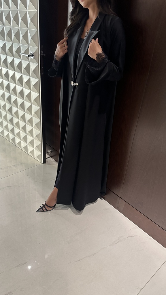 Femi abaya