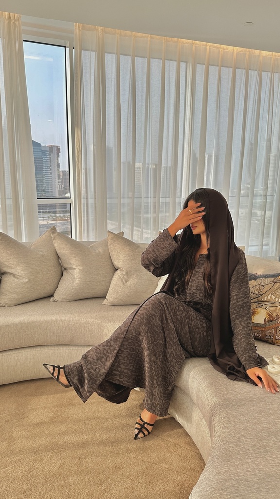 Tiger abaya