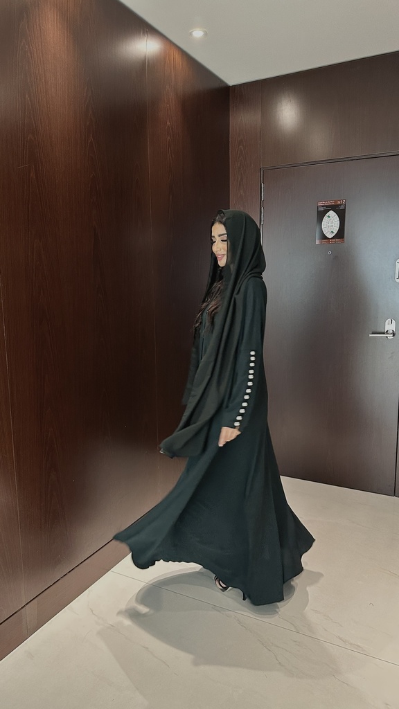 Bcomfy abaya