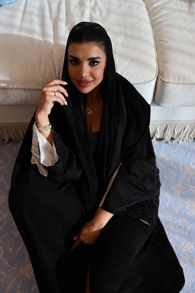 Besh abaya 