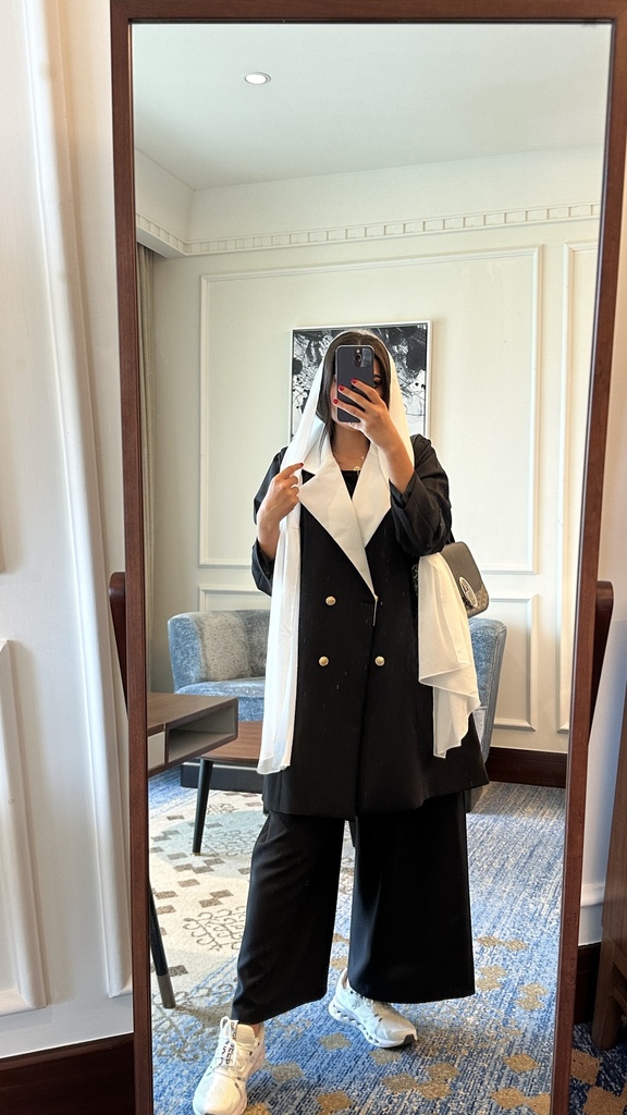 Classy Travel Suit
